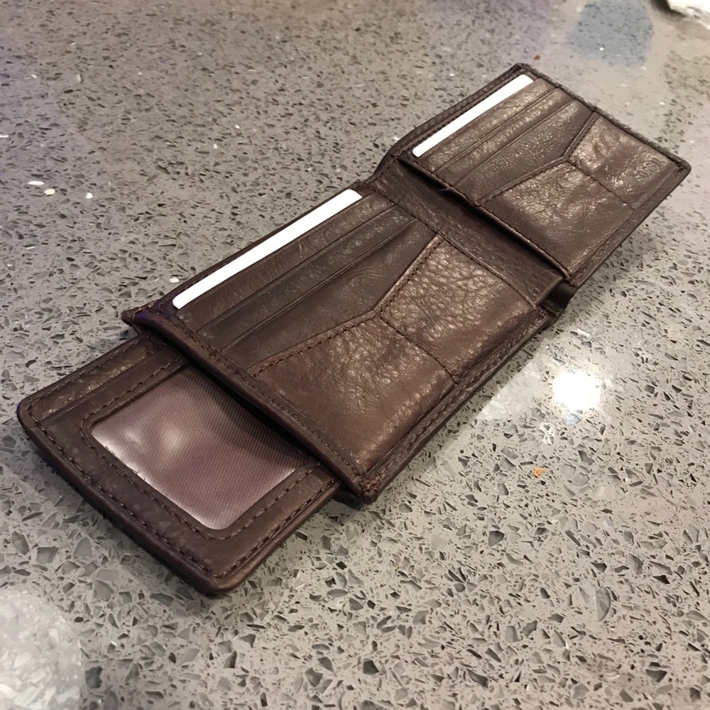 Fossil Neel Bi-fold Wallet